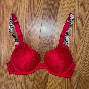 Victoria secret 🤫 bra